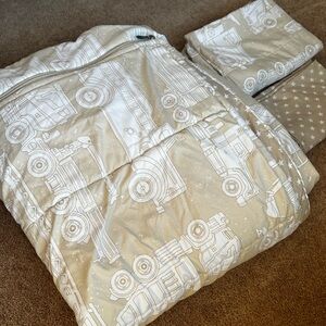 Beddys Trucks zip-around bedding